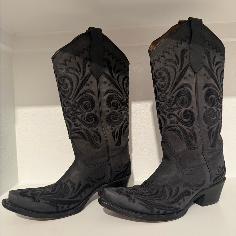 Circle G Women’s Filigree Western Boots Snip Toe